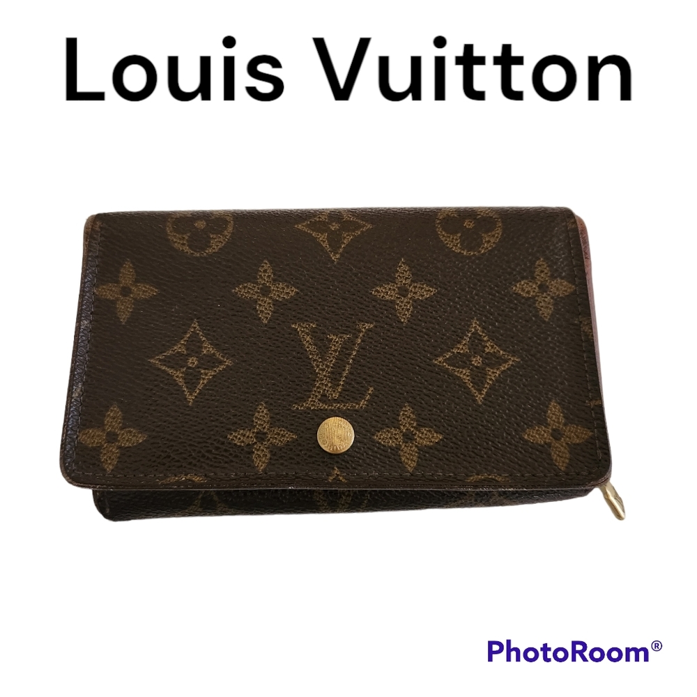 Louis Vuitton Monogram Portomonegip Women's Bi-Fold Wallet/Coin purse.